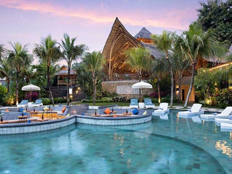 tlaga singha infinity pool Bali